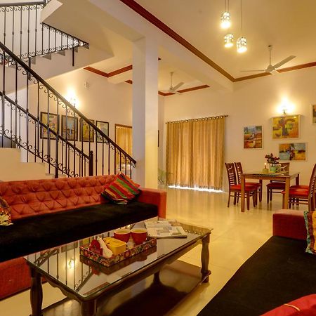 Jaqk Holidays - 9Bhk Villa For Big Groups, Private Pool-Wifi-Cartaker-Parking, North Goa Baga Luaran gambar
